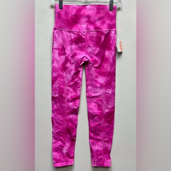 Free people Movement High-Rise Good Karma Tie-Dye Leggings - Picture 3 of 8